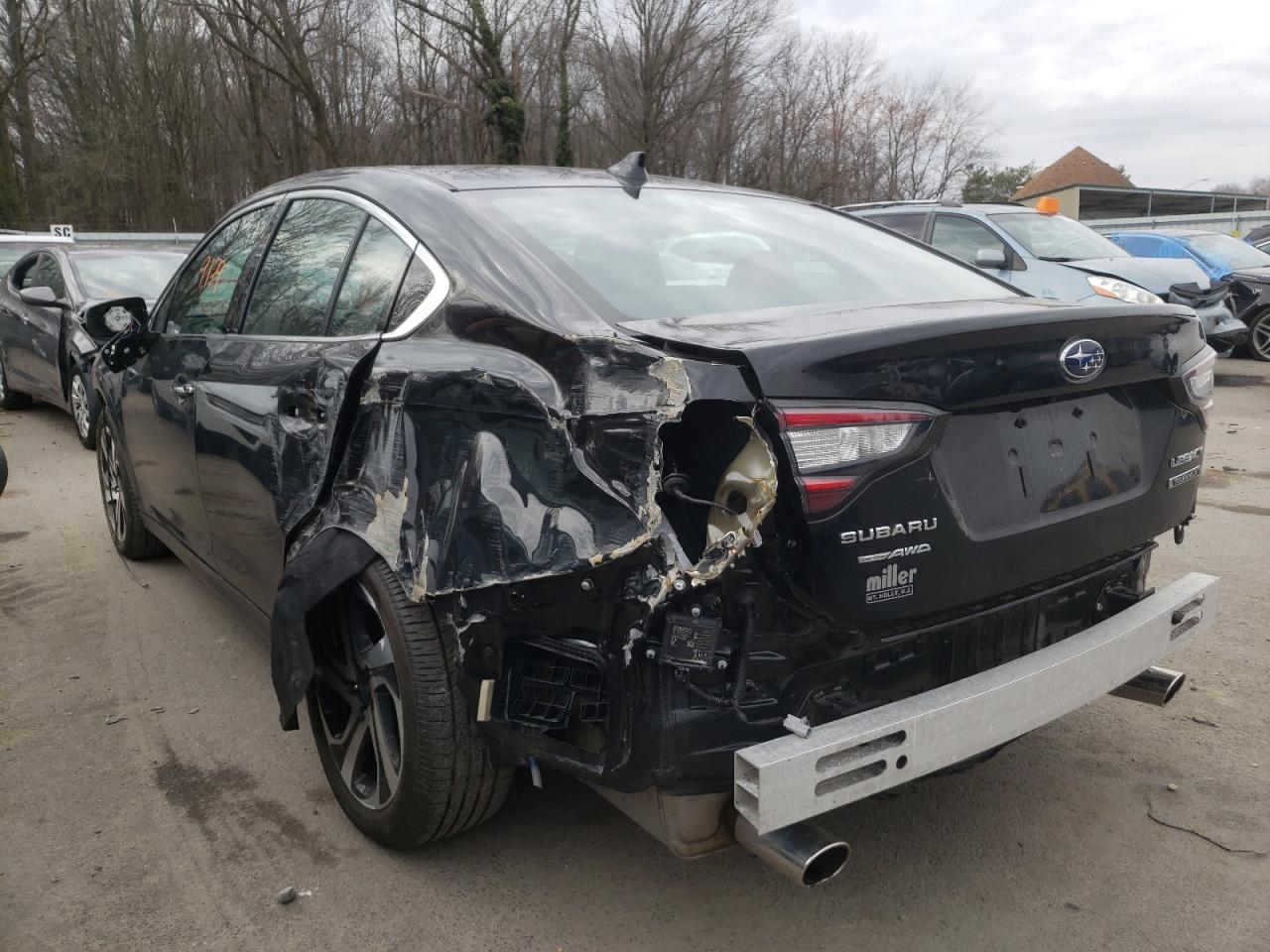 Photo 3 from auction – 2021 SUBARU LEGACY TOU with VIN 4S3BWGP64M3012196