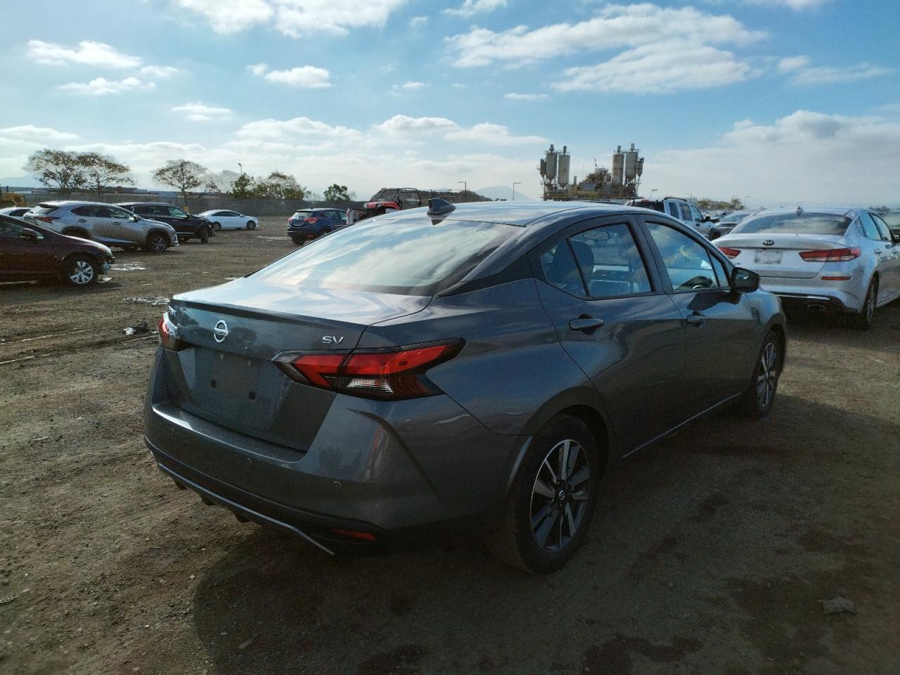 Photo 4 from auction – 2020 NISSAN VERSA SV with VIN 3N1CN8EV0LL860802