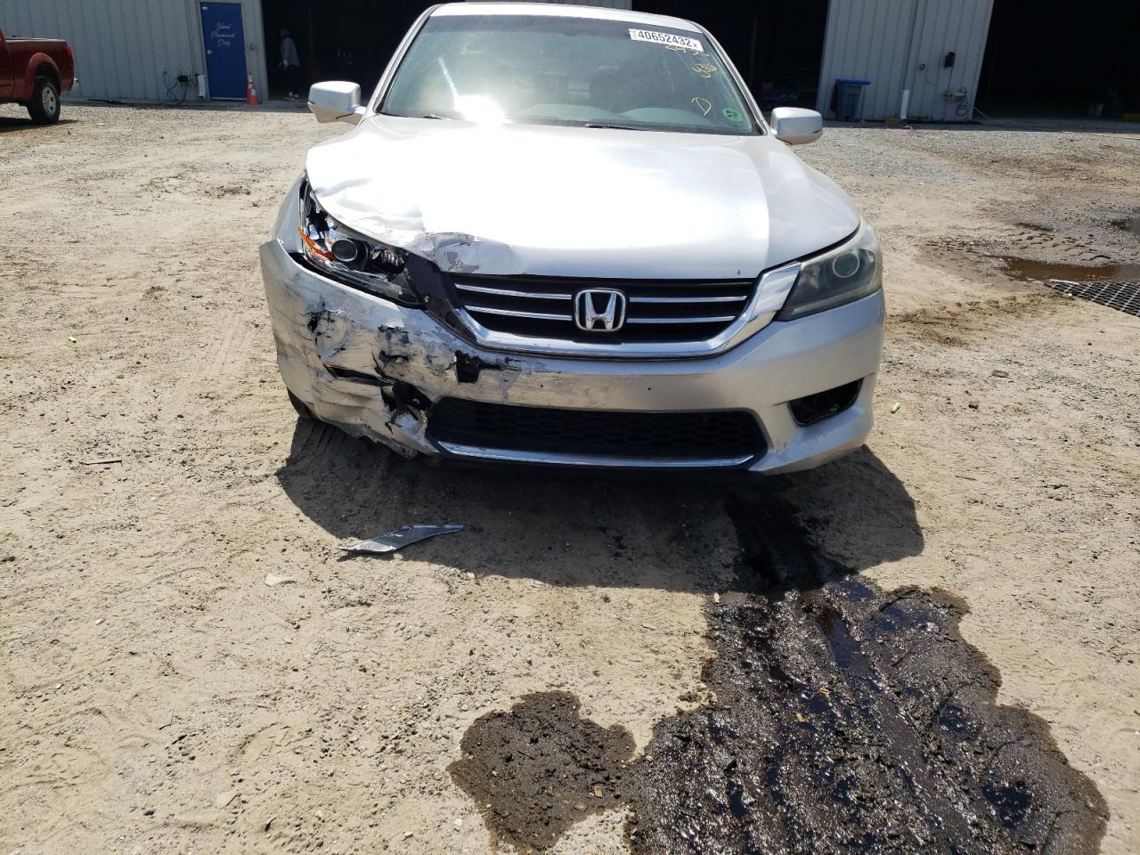 Photo 9 from auction – 2013 HONDA ACCORD EX with VIN 1HGCR2F72DA155265