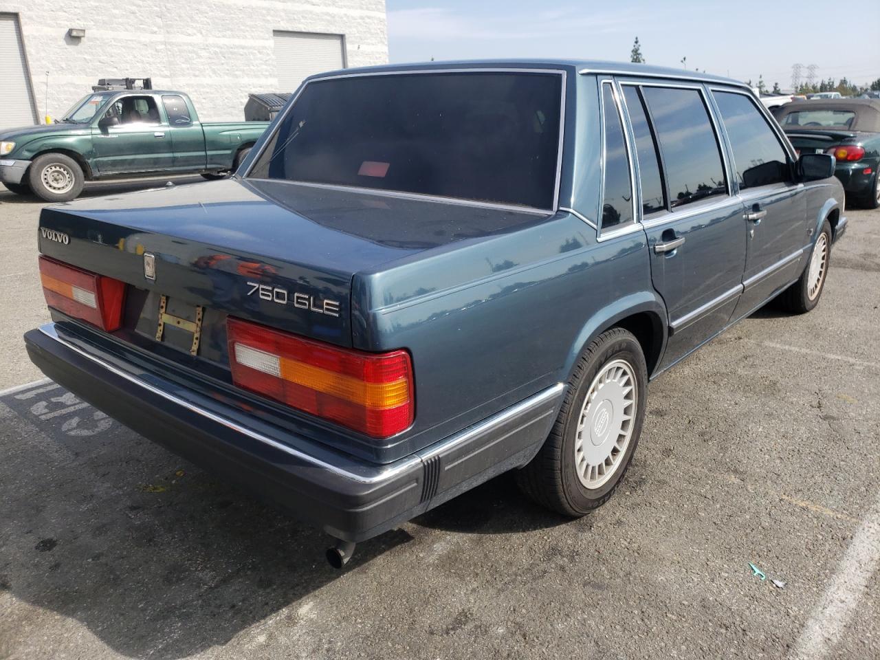Photo 4 from auction – 1990 VOLVO 760 GLE with VIN YV1GA6948L0089366