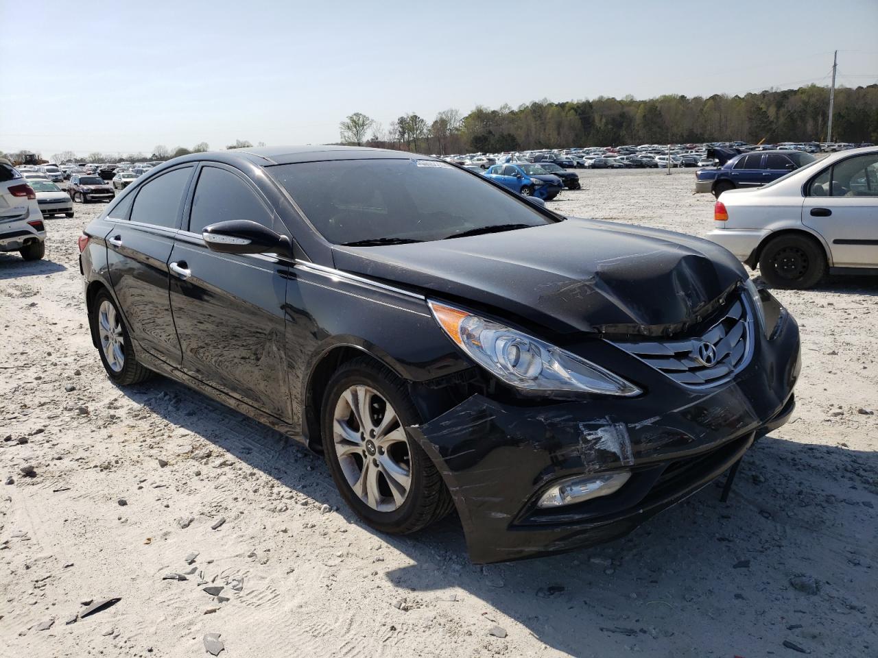 Photo 1 from auction – 2013 HYUNDAI SONATA SE with VIN 5NPEC4AC4DH655039