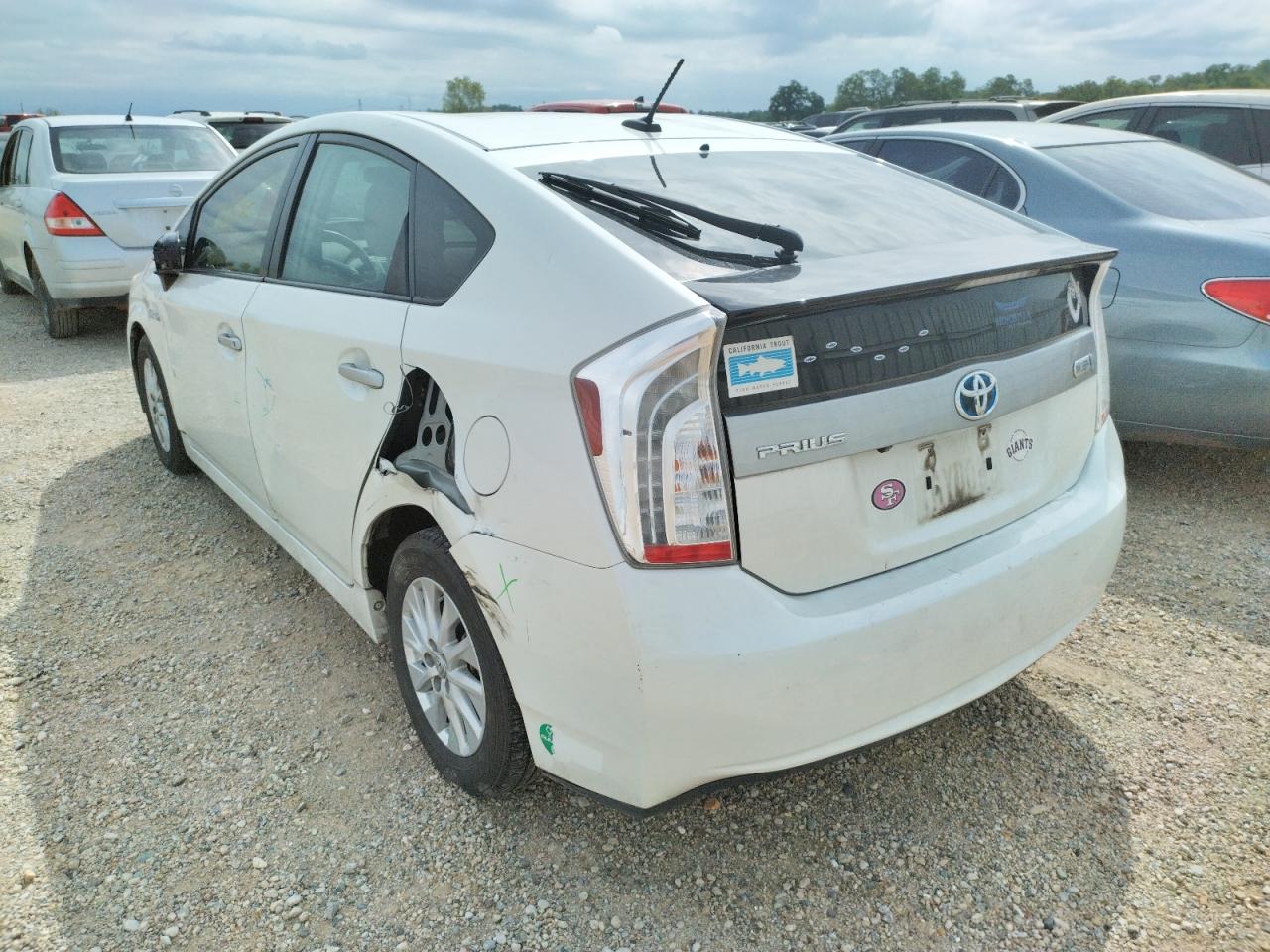 Photo 3 from auction – 2013 TOYOTA PRIUS PLUG with VIN JTDKN3DP8D3039930
