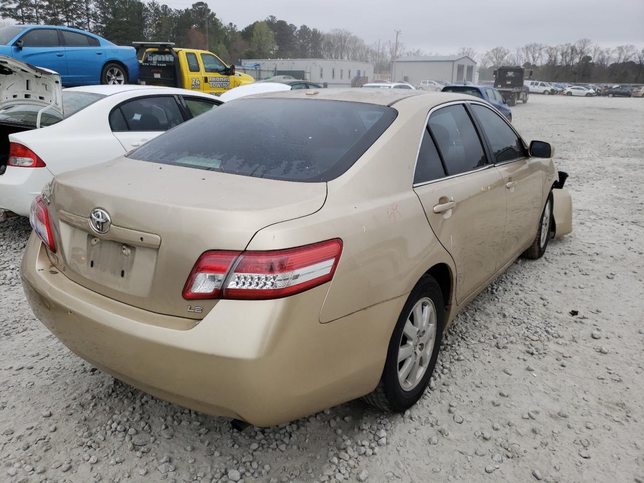 Photo 4 from auction – 2011 TOYOTA CAMRY BASE with VIN 4T1BF3EK6BU625920