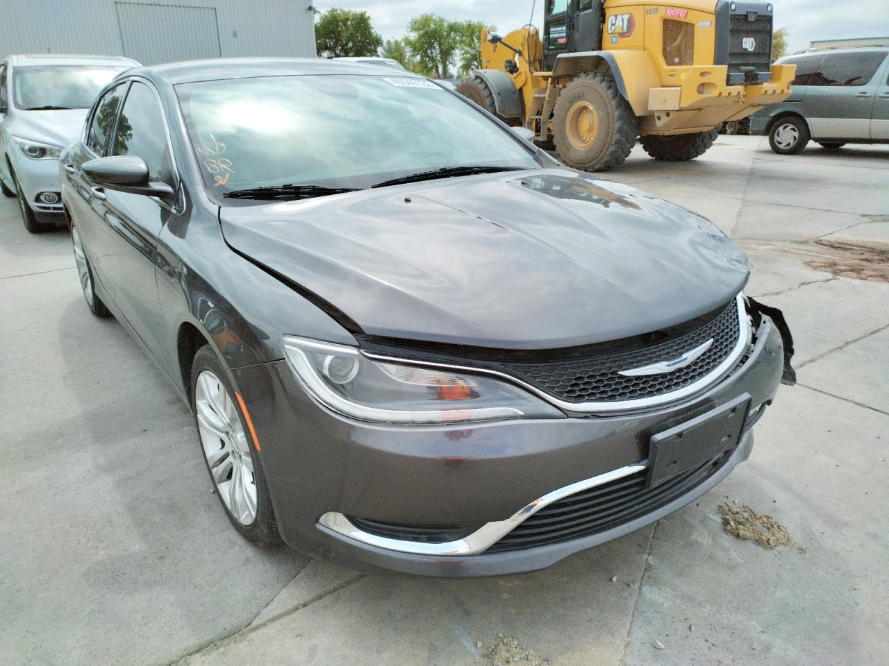 CHRYSLER 200 LIMITE 2015 with VIN 1C3CCCAB4FN528789 - Photo from auction