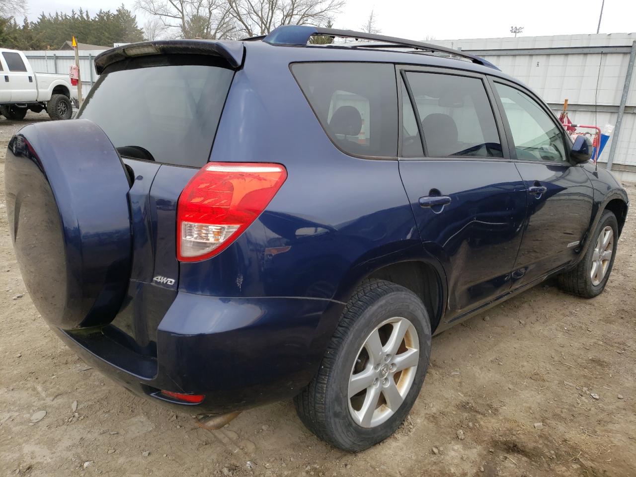 Photo 4 from auction – 2006 TOYOTA RAV4 LIMIT with VIN JTMBD31V566020890