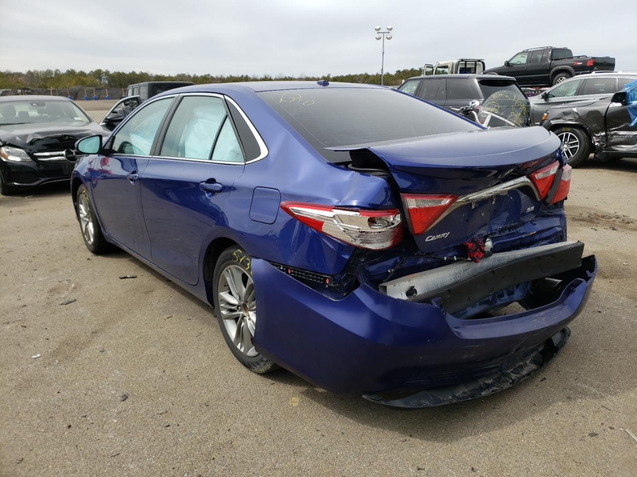 Photo 3 from auction – 2016 TOYOTA CAMRY LE with VIN 4T1BF1FKXGU596335