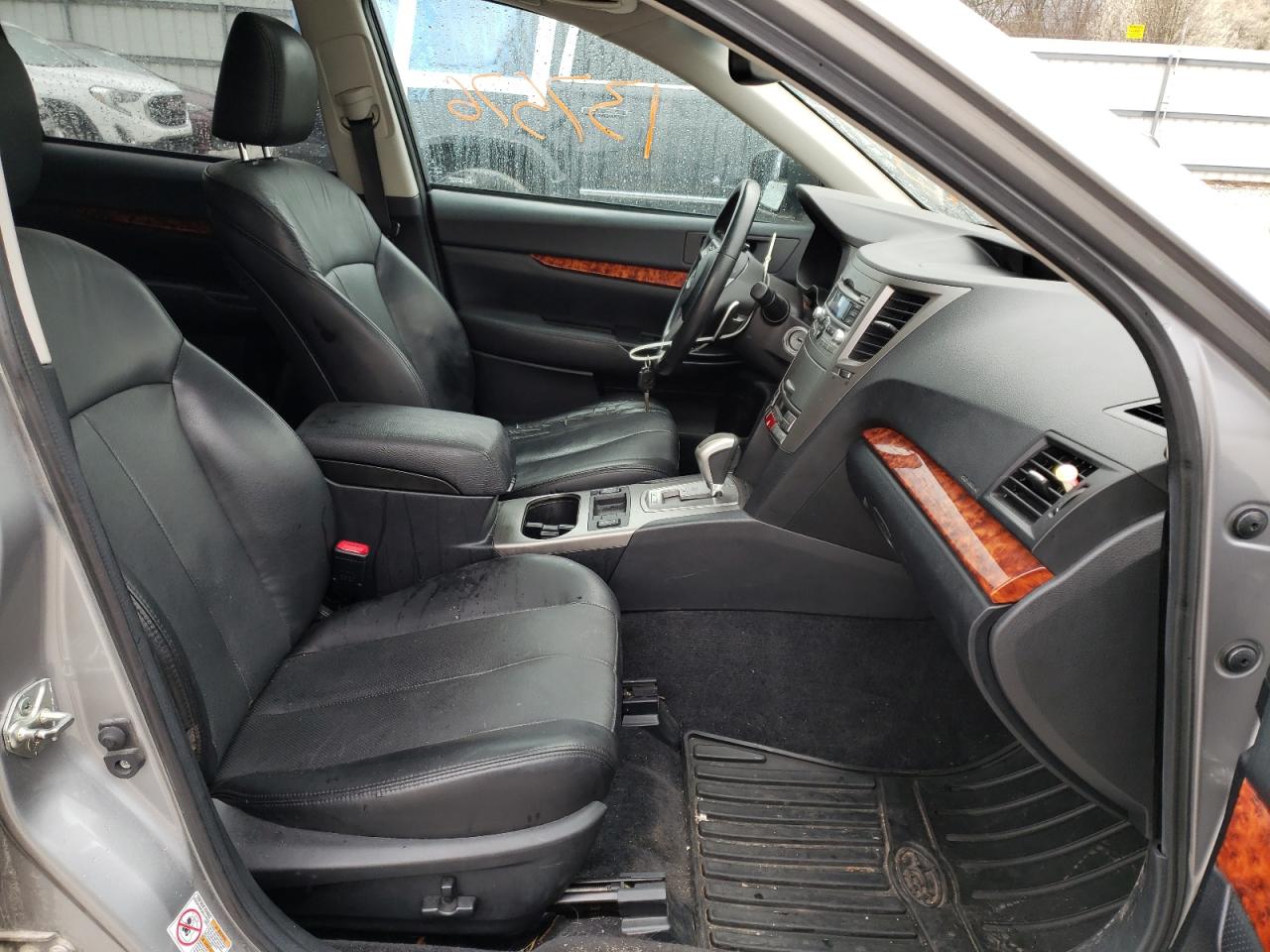 Photo 5 from auction – 2011 SUBARU OUTBACK 3. with VIN 4S4BRDKC5B2406081