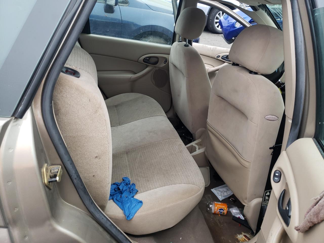 Photo 6 from auction – 2003 FORD FOCUS SE with VIN 1FAHP36393W160533