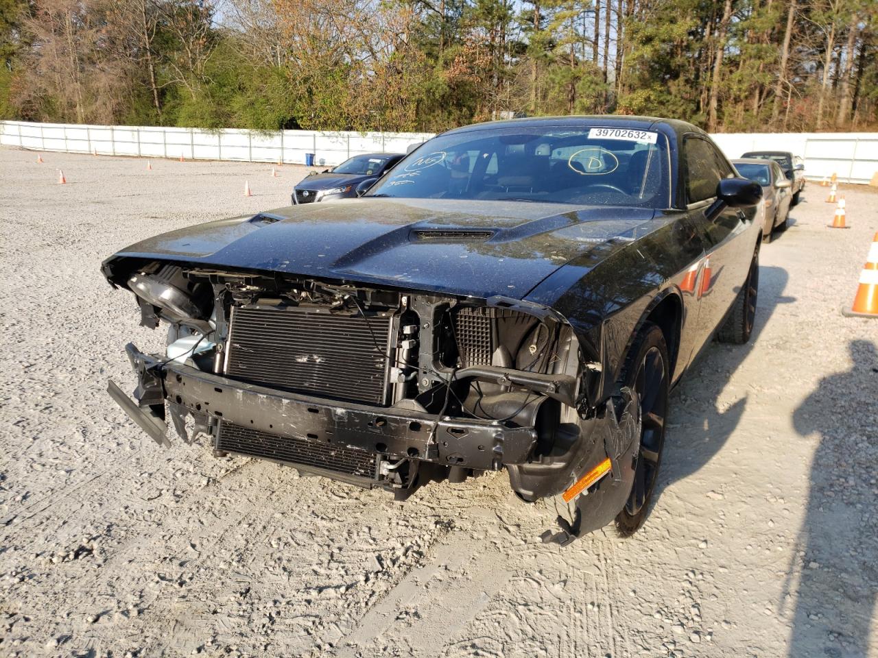 Photo 2 from auction – 2020 DODGE CHALLENGER with VIN 2C3CDZAG5LH210695