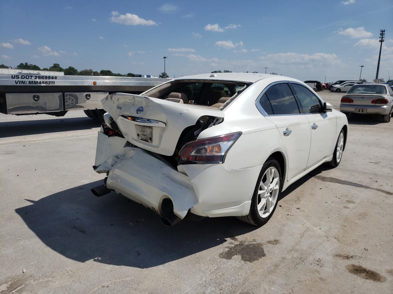 Photo 4 from auction – 2014 NISSAN MAXIMA S with VIN 1N4AA5APXEC458313
