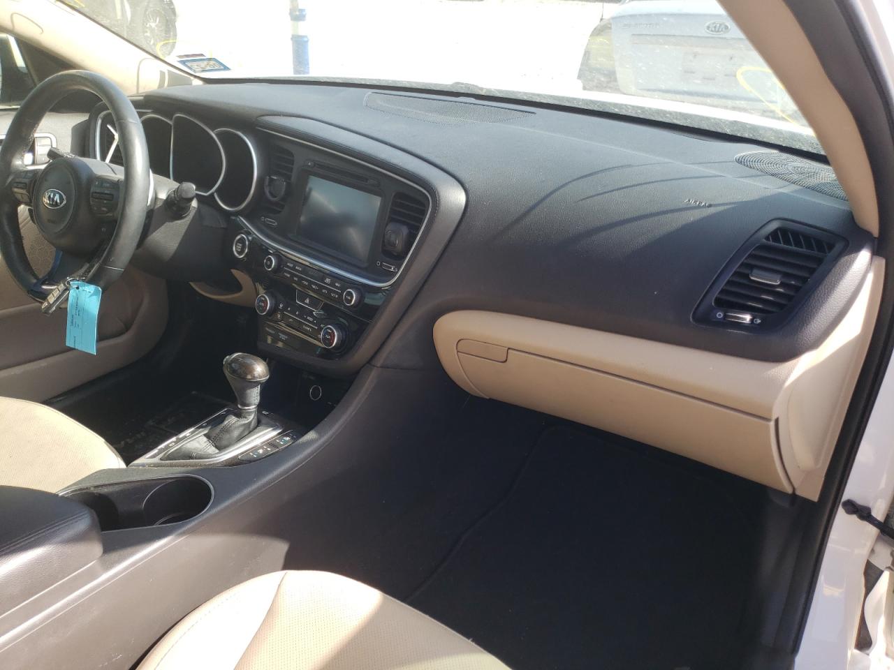 Photo 10 from auction – 2015 KIA OPTIMA EX with VIN 5XXGN4A7XFG463788