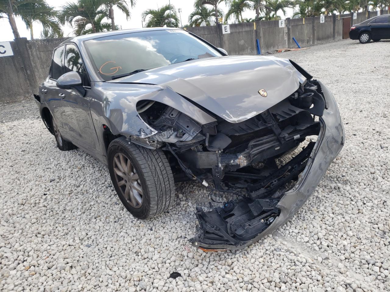 PORSCHE CAYENNE 2012 with VIN WP1AA2A22CLA03786 - Photo from auction
