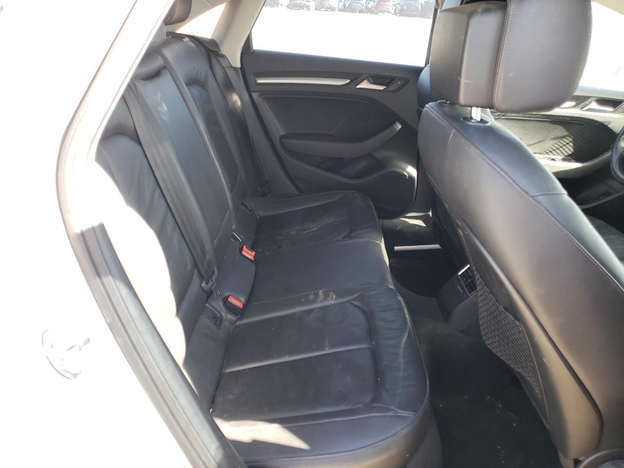 Photo 6 from auction – 2015 AUDI A3 PREMIUM with VIN WAUACGFF2F1037700