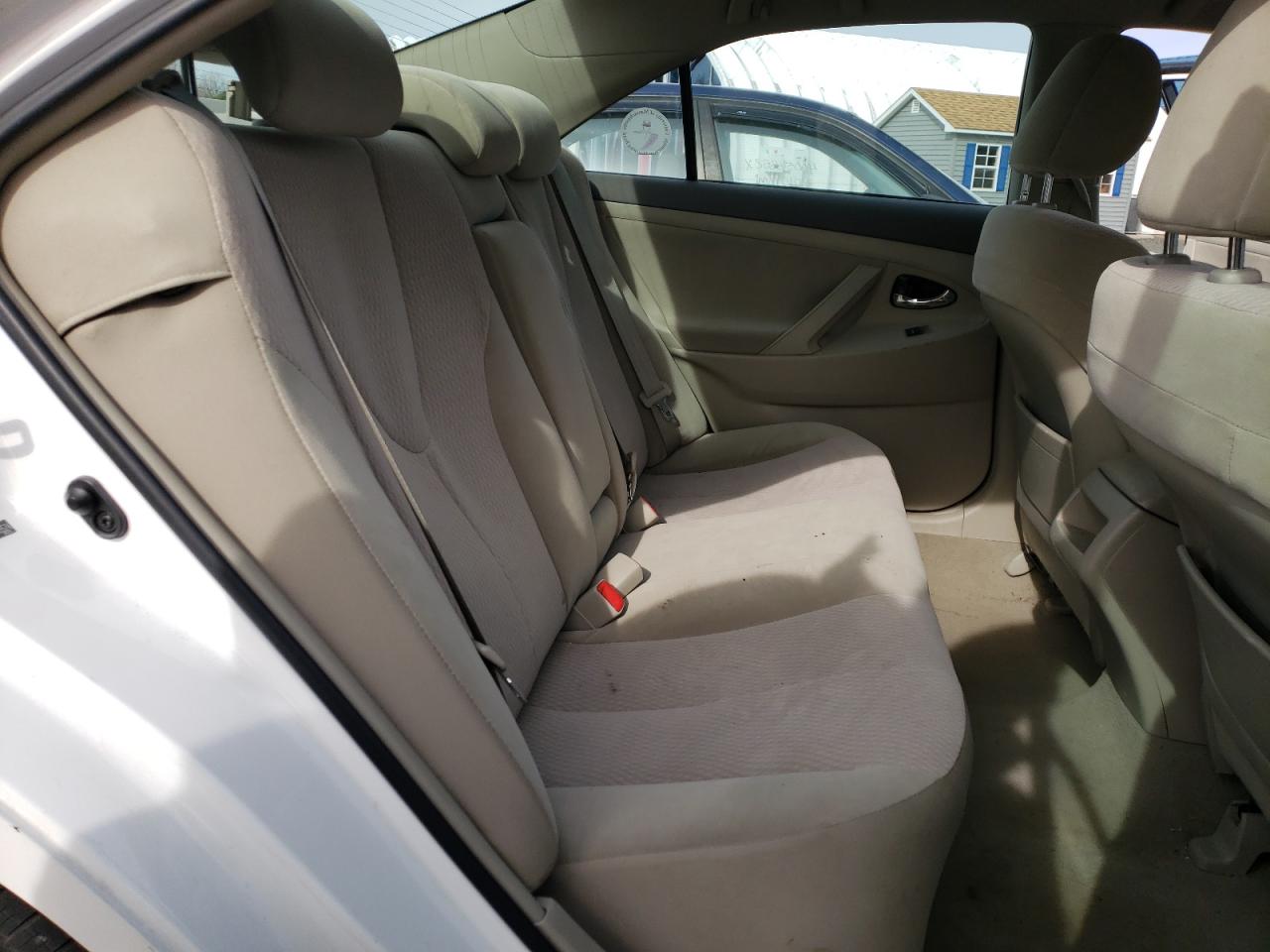 Photo 6 from auction – 2010 TOYOTA CAMRY BASE with VIN 4T1BF3EK8AU569574