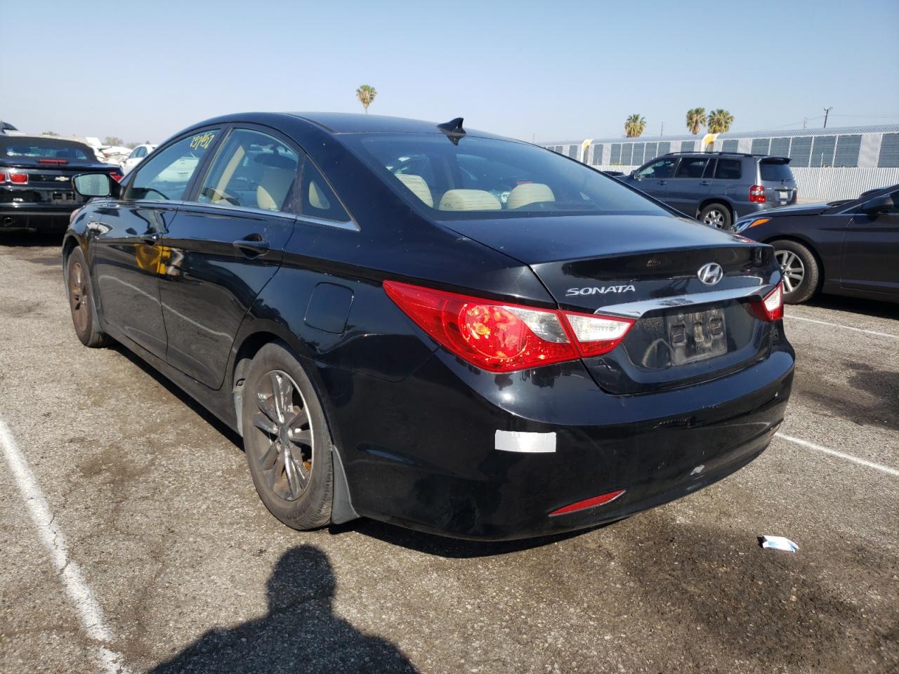 Photo 3 from auction – 2012 HYUNDAI SONATA GLS with VIN 5NPEB4AC2CH372883