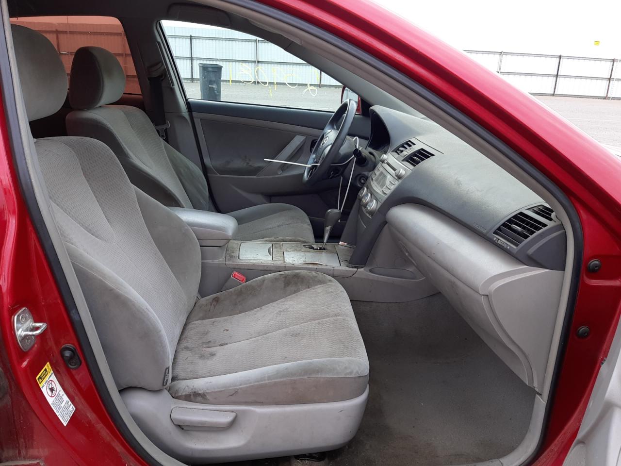 Photo 5 from auction – 2010 TOYOTA CAMRY BASE with VIN 4T1BF3EK5AU572898