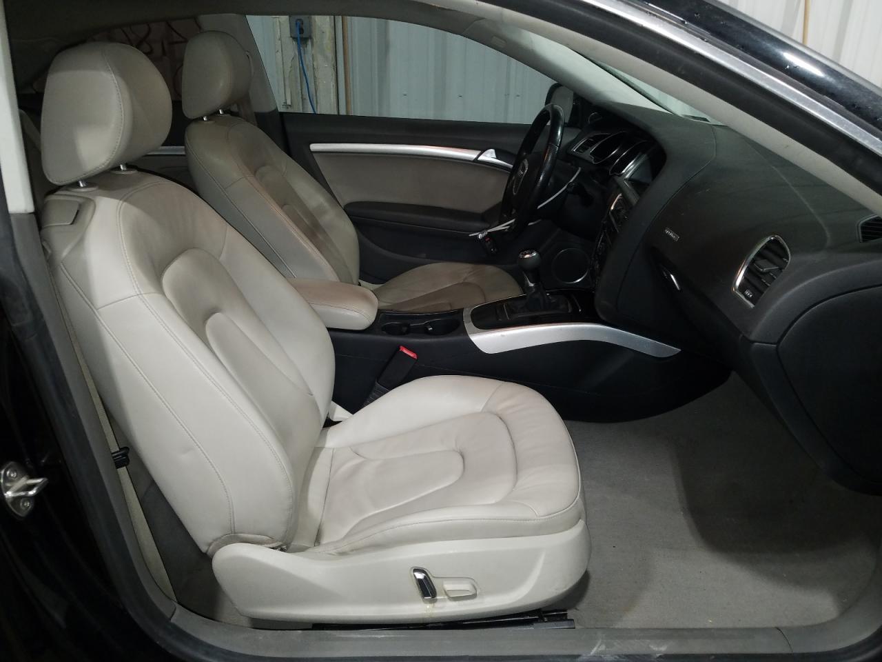 Photo 5 from auction – 2010 AUDI A5 PREMIUM with VIN WAURFAFR6AA012793