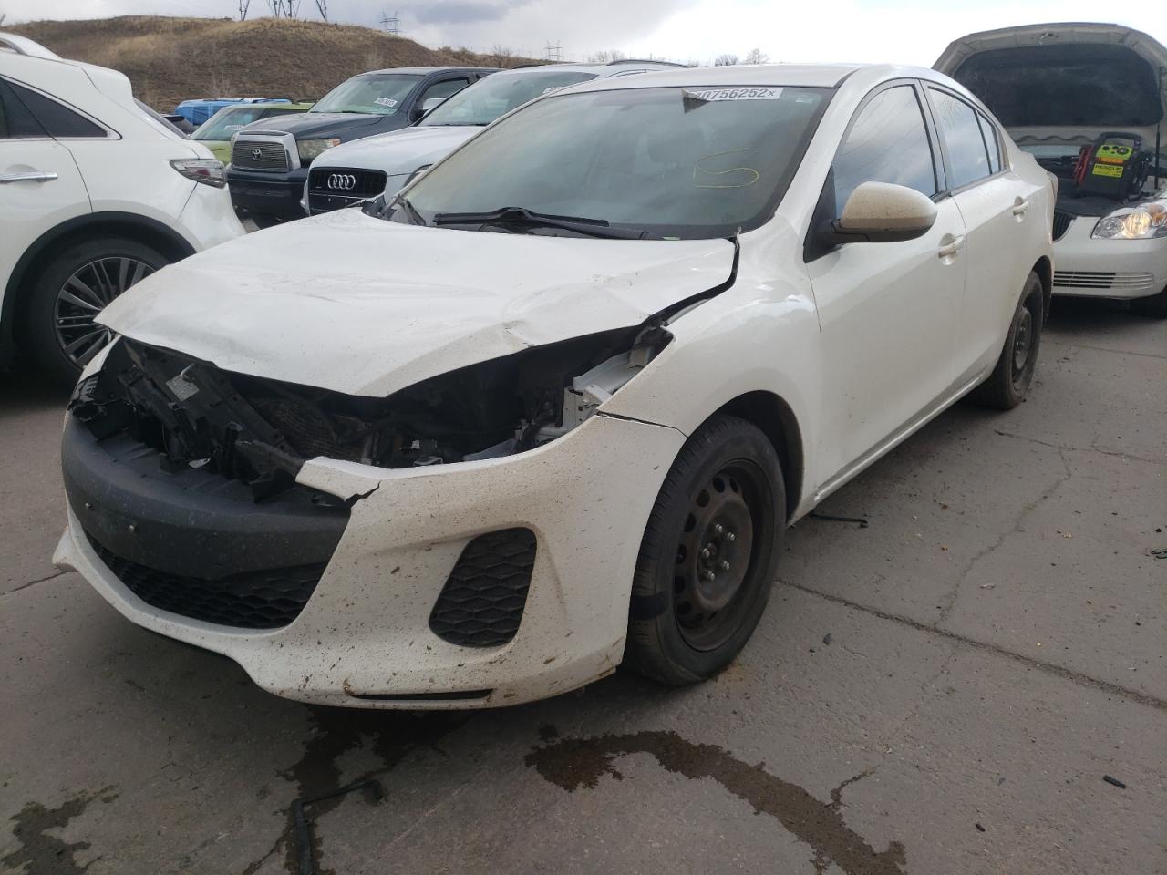 Photo 2 from auction – 2012 MAZDA 3 I with VIN JM1BL1UF0C1593250