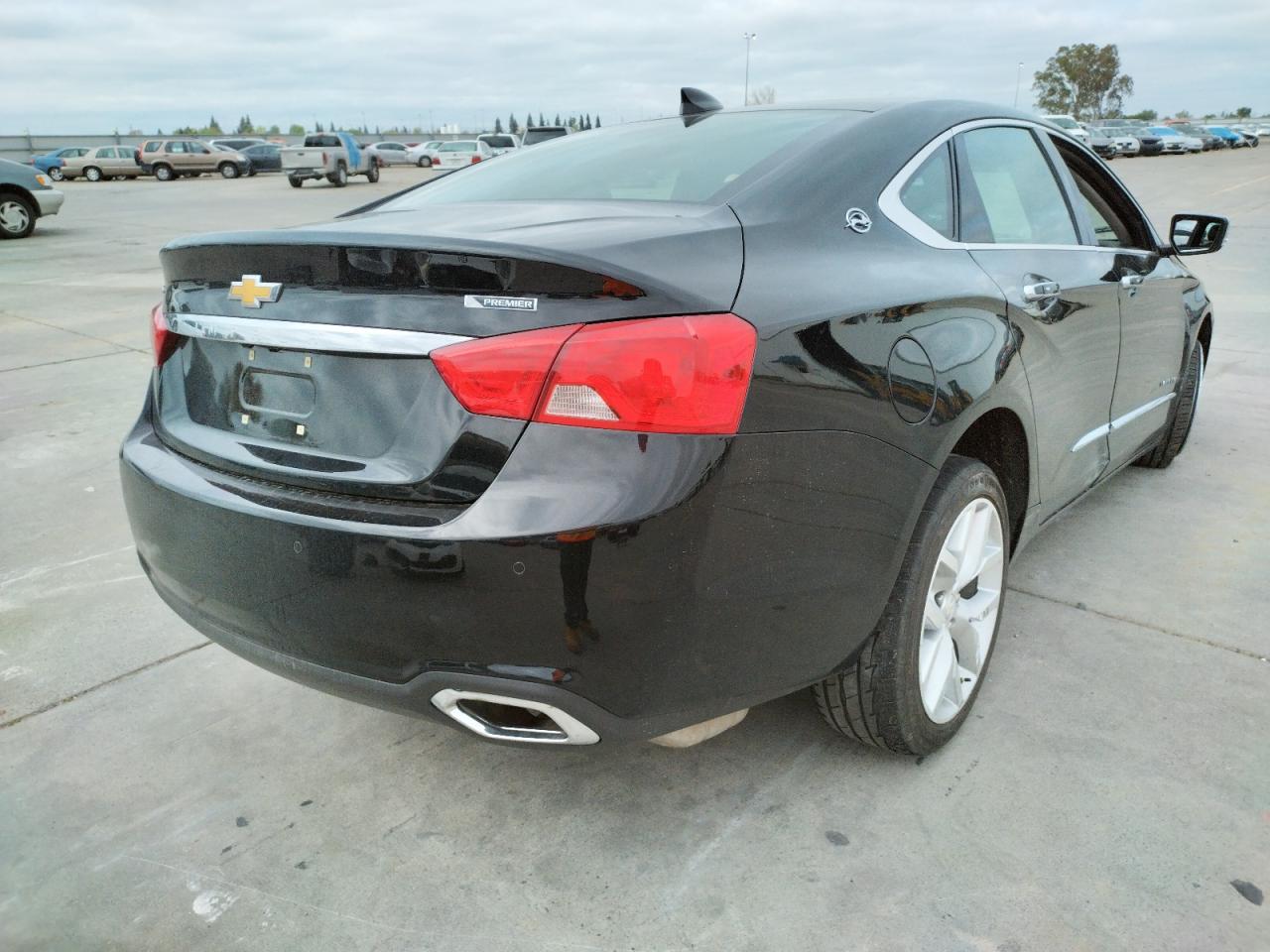 Photo 4 from auction – 2019 CHEVROLET IMPALA PRE with VIN 2G1105S36K9133503