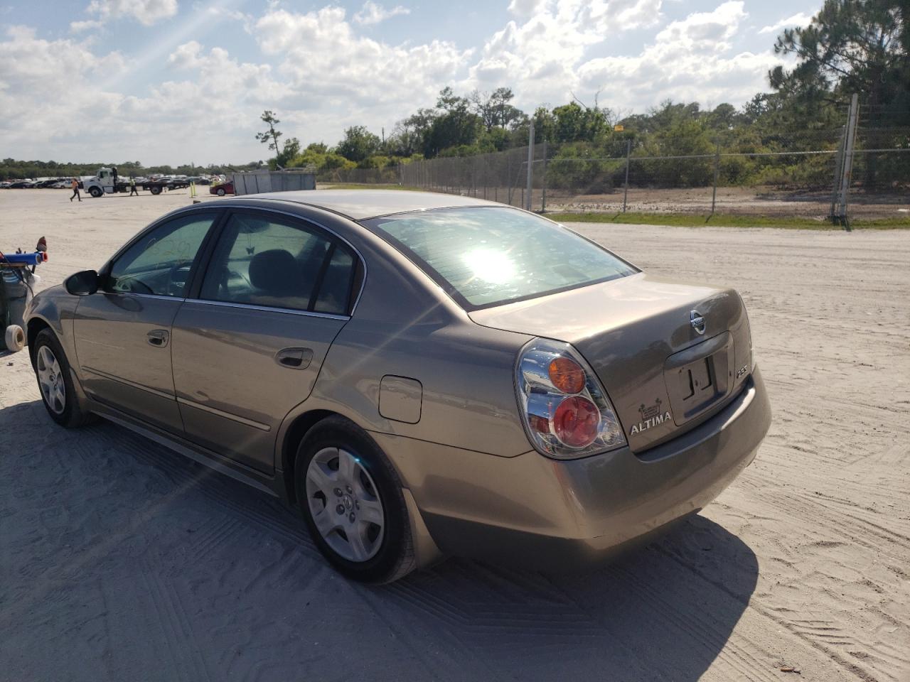 Photo 3 from auction – 2004 NISSAN ALTIMA BAS with VIN 1N4AL11D04C108311