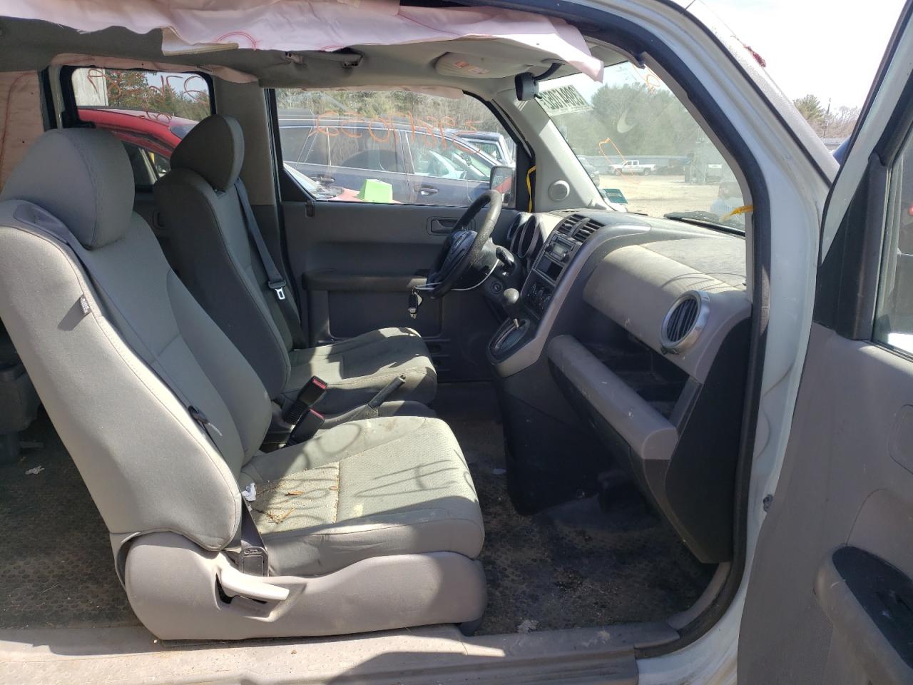 Photo 5 from auction – 2010 HONDA ELEMENT with VIN 5J6YH2H38AL004491