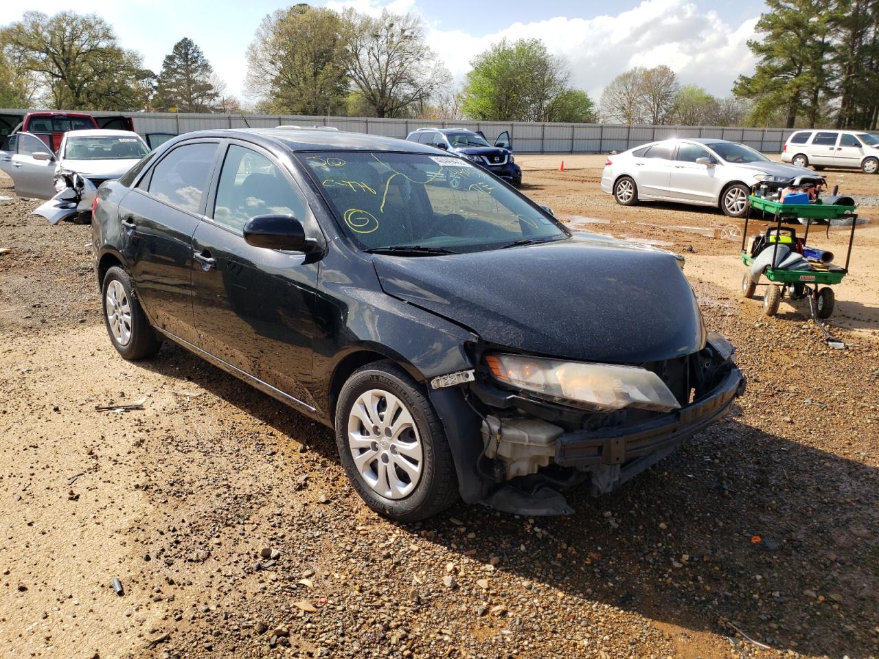 Zdjęcie 1 z aukcji – 2011 KIA FORTE LX z VIN KNAFT4A22B5449532