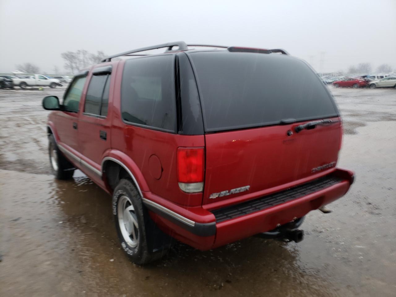 Photo 3 from auction – 1997 CHEVROLET BLAZER with VIN 1GNDT13W0VK244989
