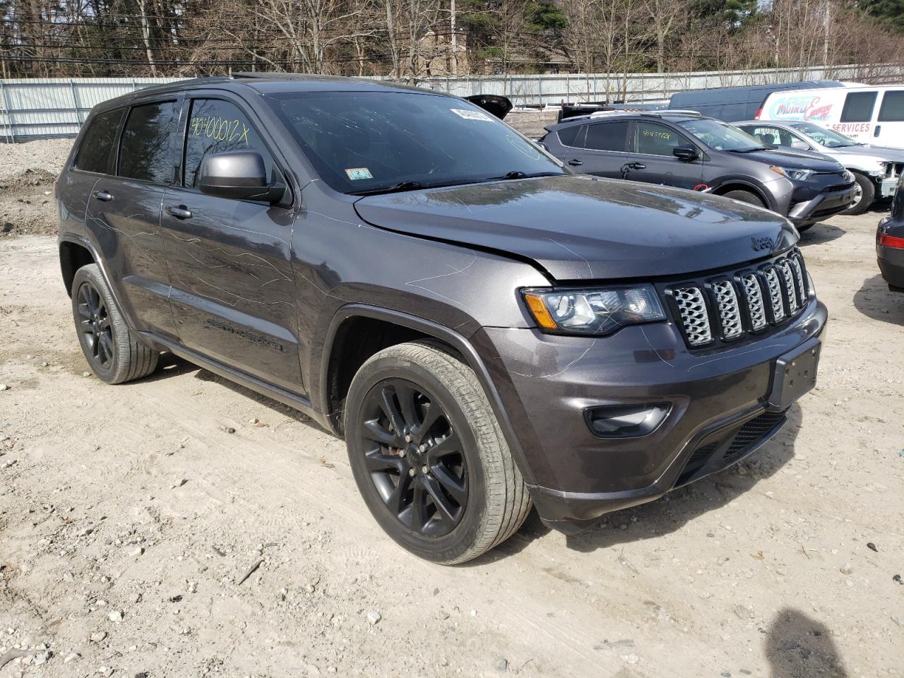 Photo 1 from auction – 2017 JEEP GRAND CHER with VIN 1C4RJFAG8HC721731