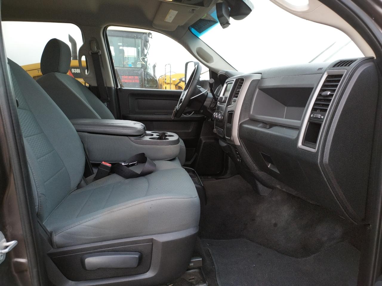 Foto 5 de la subasta – 2016 RAM 2500 ST con VIN 3C6UR5CL9GG235939