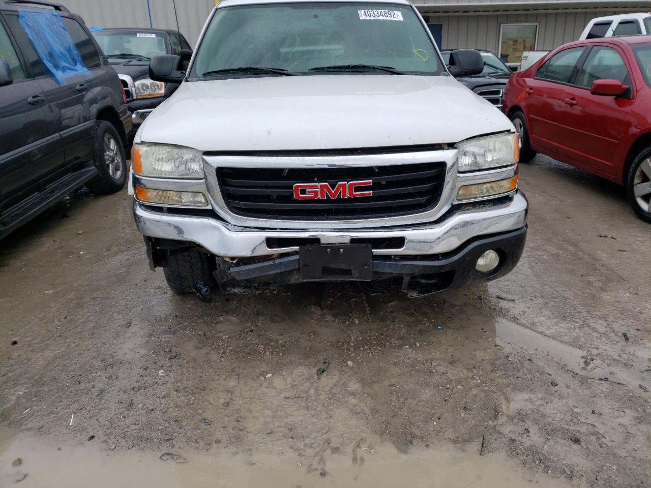 Photo 9 from auction – 2005 GMC NEW SIERRA with VIN 1GTEC19Z45Z203495