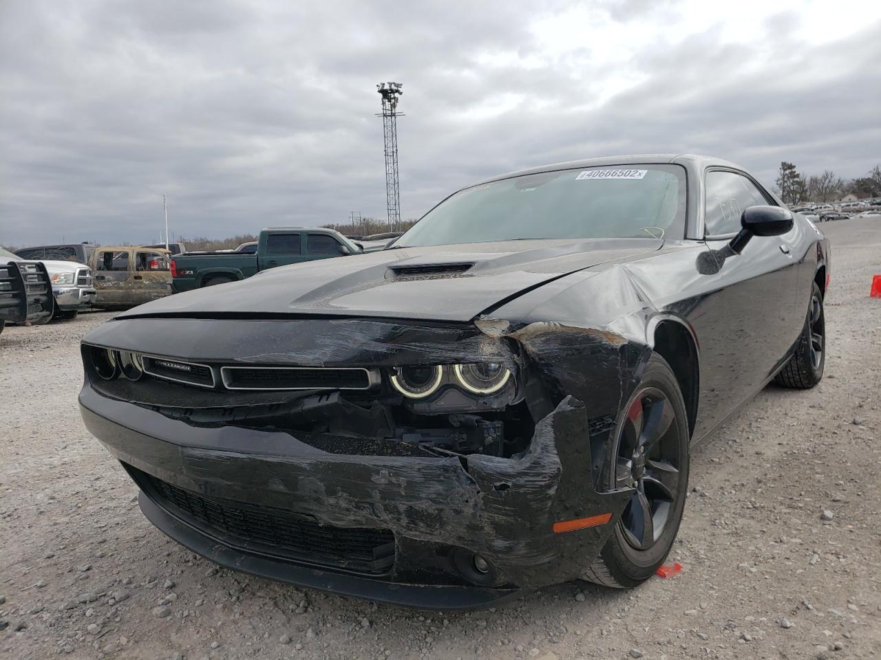 Photo 2 from auction – 2018 DODGE CHALLENGER with VIN 2C3CDZAG5JH228398