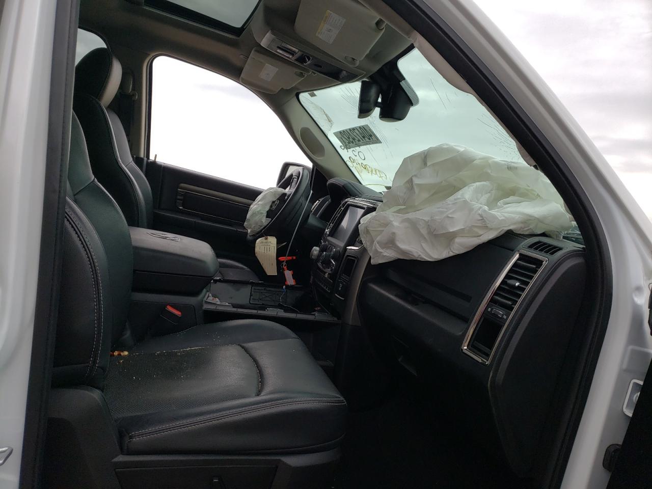 Photo 5 from auction – 2017 RAM 1500 SPORT with VIN 1C6RR7HT9HS504266
