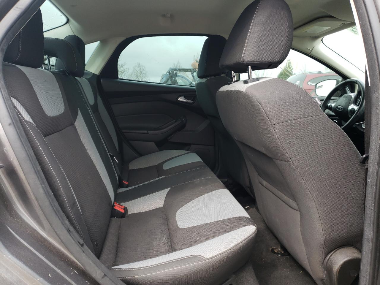 Photo 6 from auction – 2012 FORD FOCUS SE with VIN 1FAHP3F20CL452306