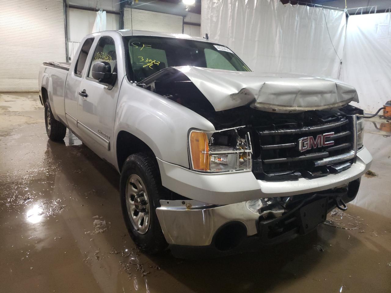 GMC SIERRA K15 2010 with VIN 1GTSKVE01AZ261417 - Photo from auction