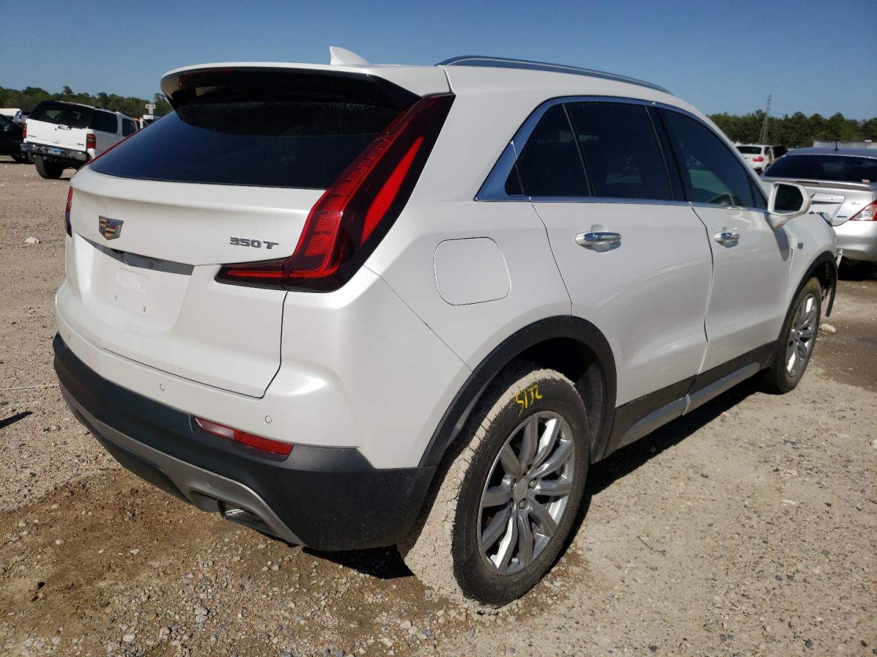 Photo 4 from auction – 2020 CADILLAC XT4 PREMIU with VIN 1GYFZCR44LF054615