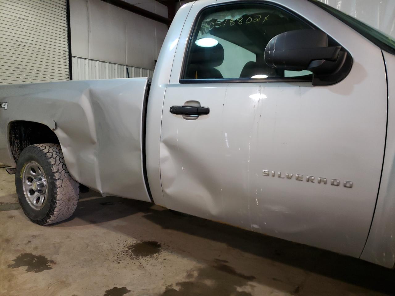 Photo 9 from auction – 2012 CHEVROLET SILVERADO with VIN 1GCNKPEA1CZ148393