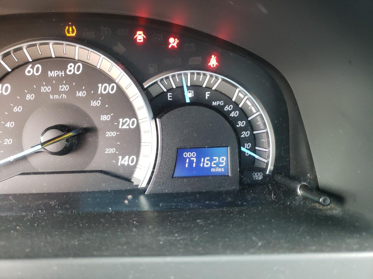 Photo 8 from auction – 2012 TOYOTA CAMRY BASE with VIN 4T1BF1FKXCU069082