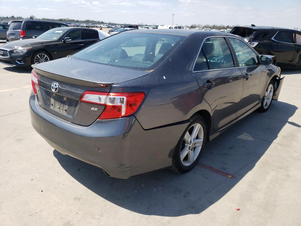 Photo 4 from auction – 2014 TOYOTA CAMRY L with VIN 4T1BF1FKXEU385777