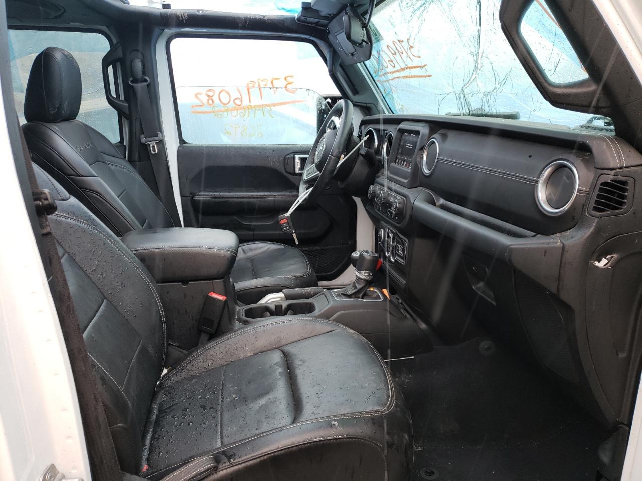 Photo 5 from auction – 2018 JEEP WRANGLER U with VIN 1C4HJXEG0JW174339