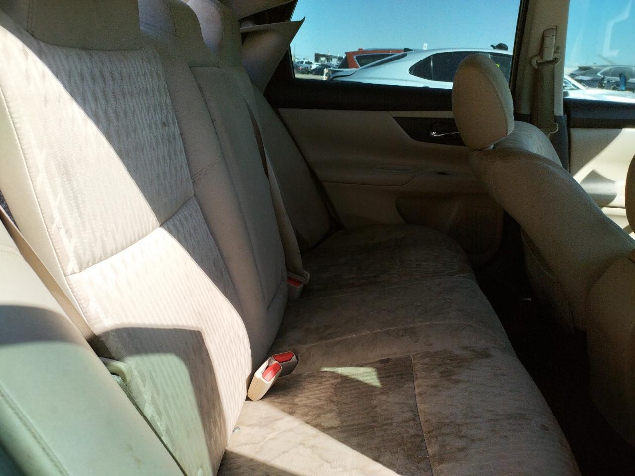 Photo 6 from auction – 2017 NISSAN ALTIMA 2.5 with VIN 1N4AL3AP4HC133997
