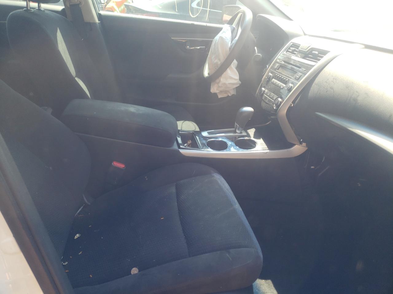Photo 5 from auction – 2014 NISSAN ALTIMA 2.5 with VIN 1N4AL3AP4EN387385
