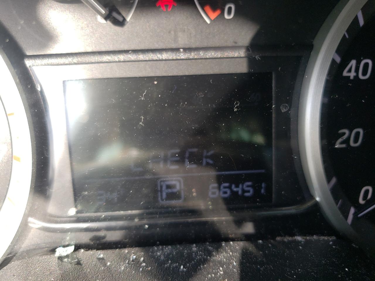 Photo 8 from auction – 2015 NISSAN SENTRA S with VIN 3N1AB7AP6FL681749