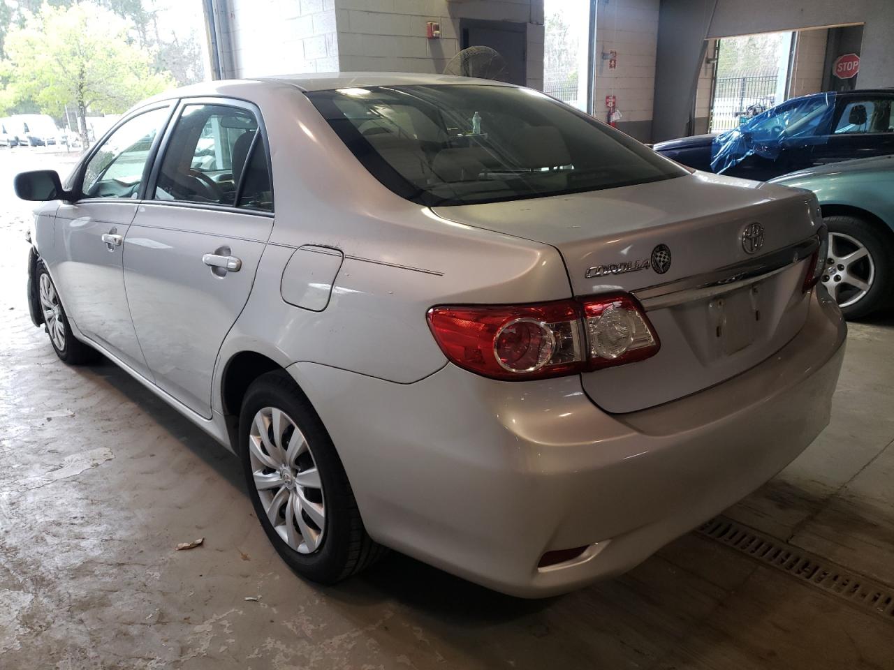 Photo 3 from auction – 2012 TOYOTA COROLLA BA with VIN 2T1BU4EE4CC910995