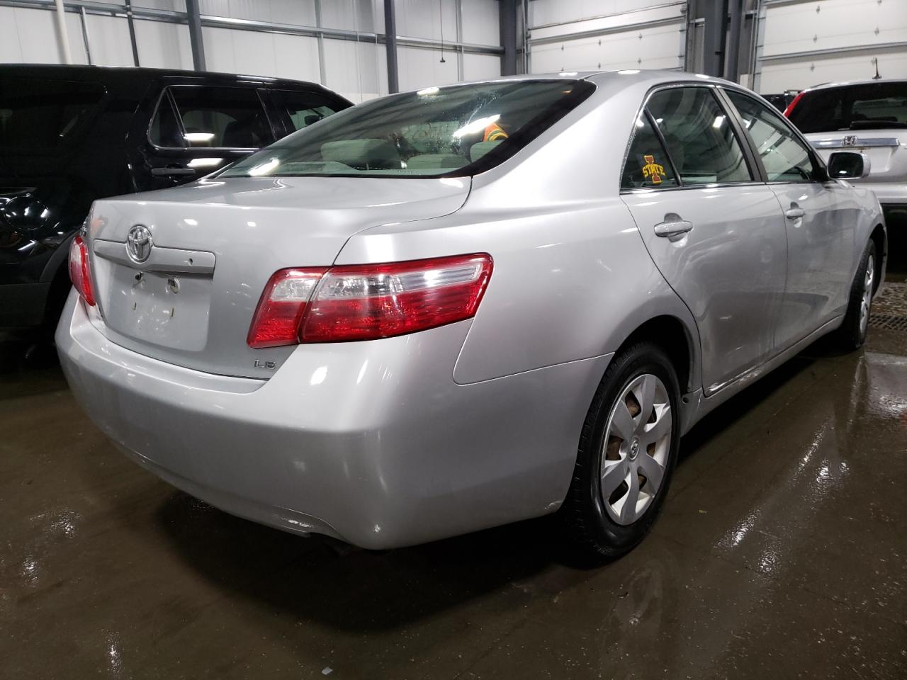 Photo 4 from auction – 2007 TOYOTA CAMRY CE with VIN 4T1BE46K77U115087