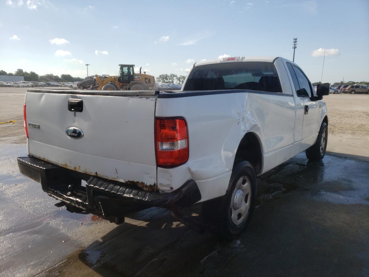 صورة رقم 4 من المزاد - 2008 FORD F150 مع VIN 1FTRF12238KF03404