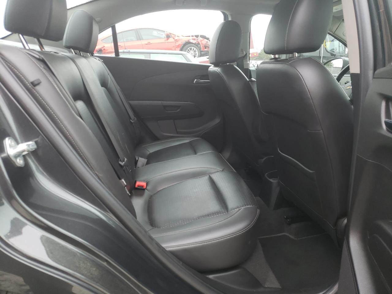 Photo 6 from auction – 2019 CHEVROLET SONIC PREM with VIN 1G1JF5SB6K4122414