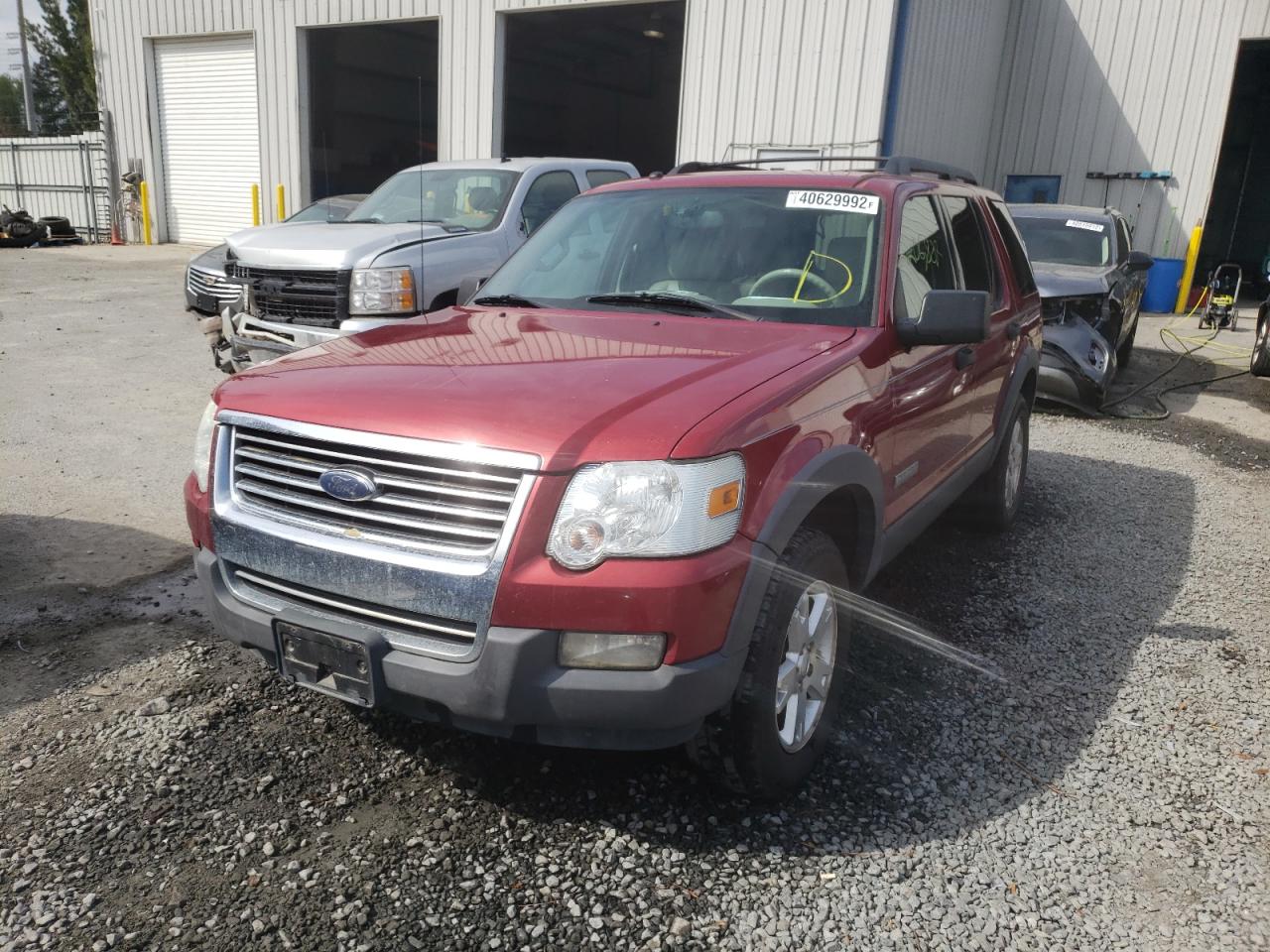 Photo 2 from auction – 2006 FORD EXPLORER X with VIN 1FMEU63E36UB12373