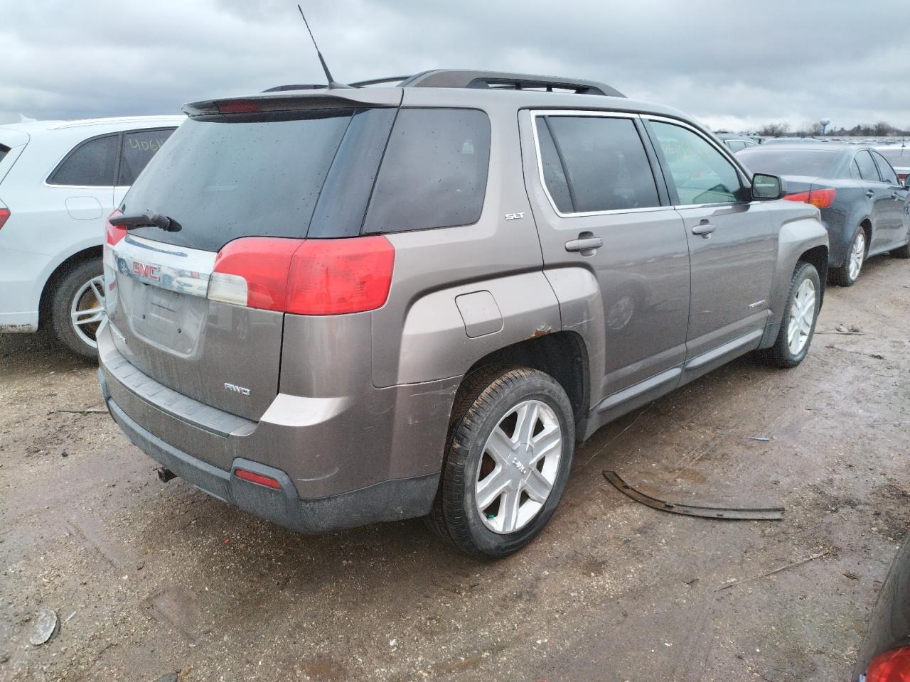 Photo 4 from auction – 2011 GMC TERRAIN SL with VIN 2CTFLVEC7B6343601