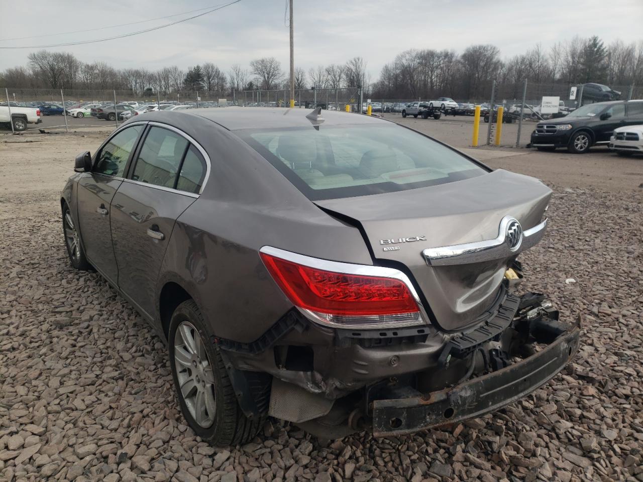 Photo 3 from auction – 2010 BUICK LACROSSE C with VIN 1G4GD5EG5AF270695