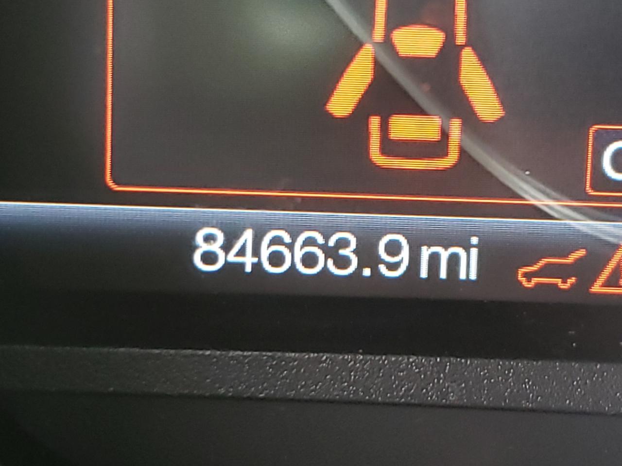Photo 8 from auction – 2016 FORD C-MAX PREM with VIN 1FADP5CU6GL120571
